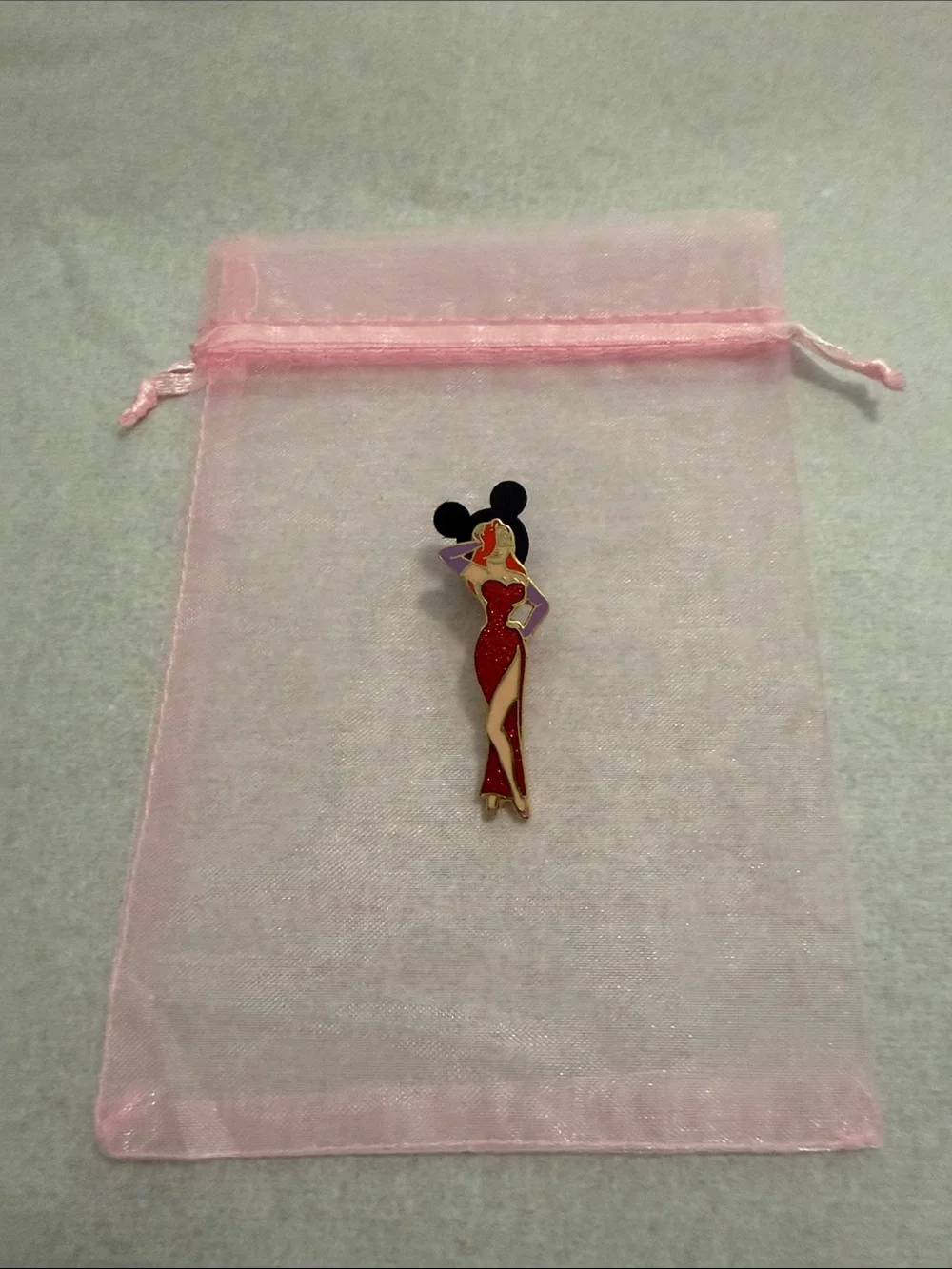 Disney Collectible Pin, 2006, Jessica Rabbit, #40313, 1.75”x.75”